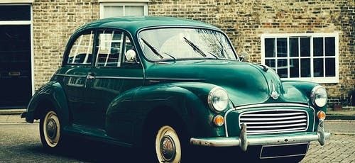 Featured image 5 Luxury Classic Cars Used for Weddings in the UK The Morris Minor - 5 Luxury Classic Cars Used for Weddings in the UK